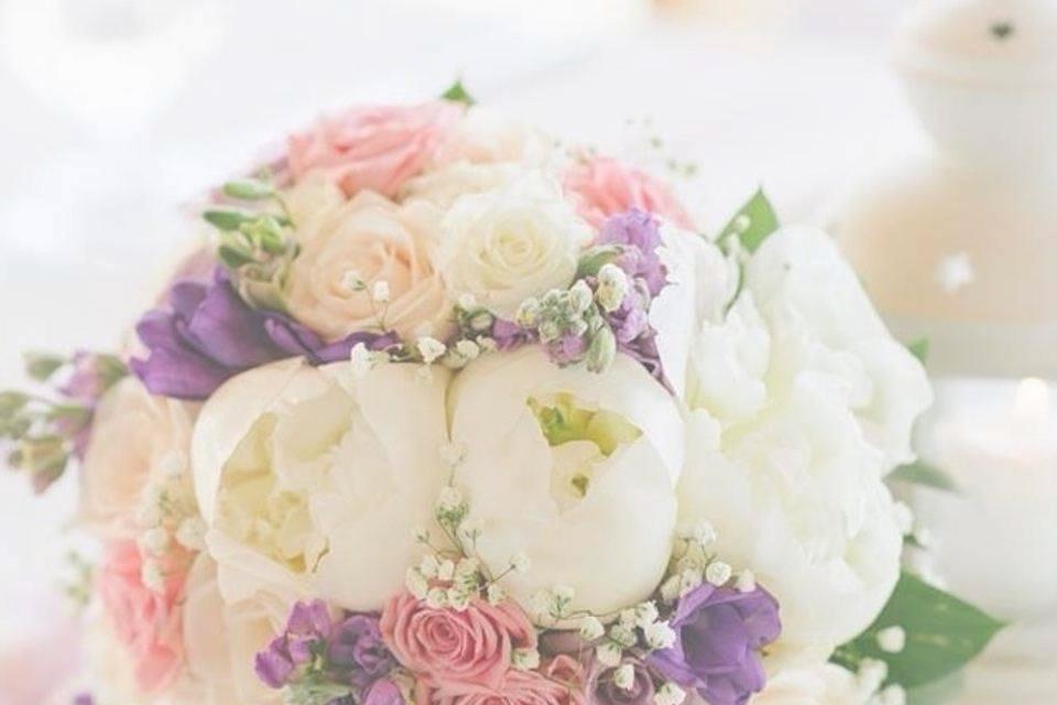 Wedding Flowers & Wedding Florists Listing Category Budget Blooms