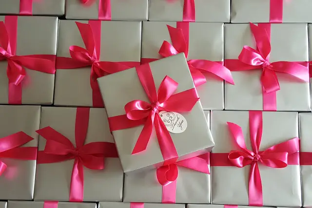 Wedding Favours Listing Category Ashley Gift Wrapping