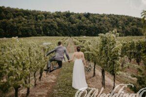 Destination Vineyard Wedding Tips.
